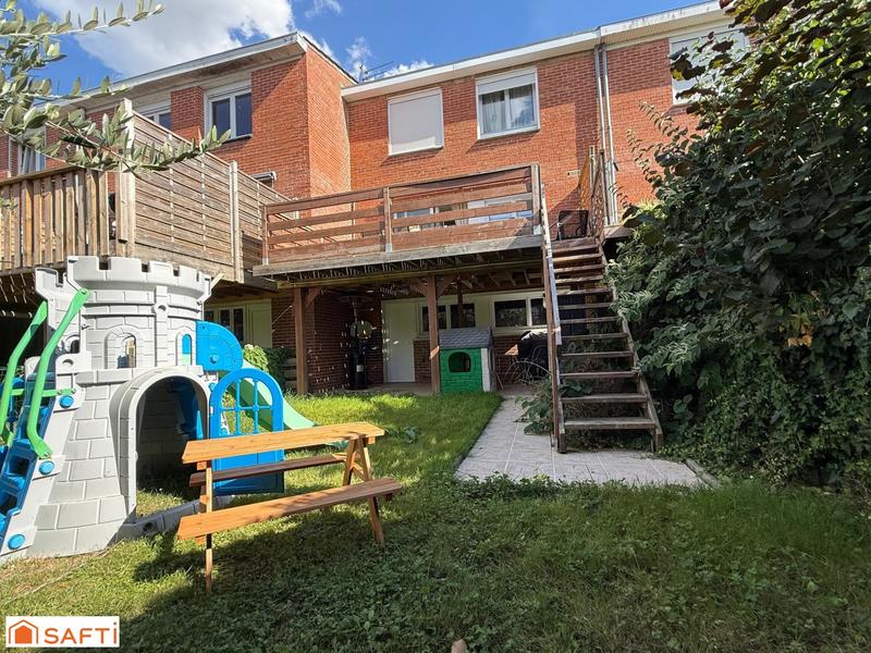 Maison - 102 m² - 5 pièces