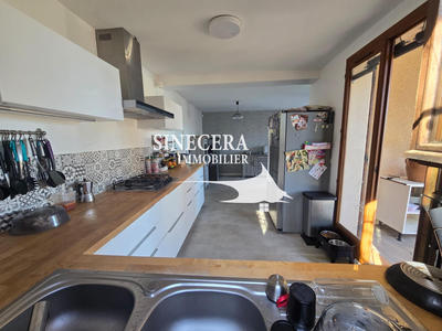 Villa - 198 m² - 10 pièces