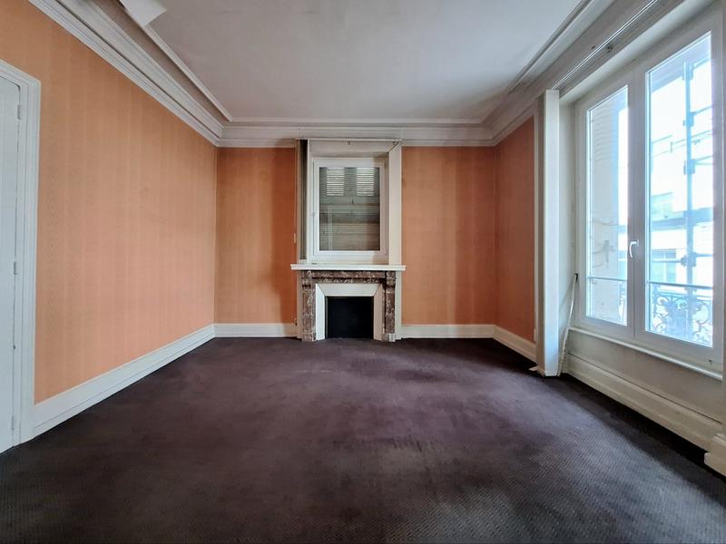 Appartement - 88 m² - 5 pièces