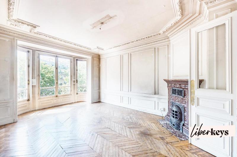 Appartement - 122 m² - 5 pièces