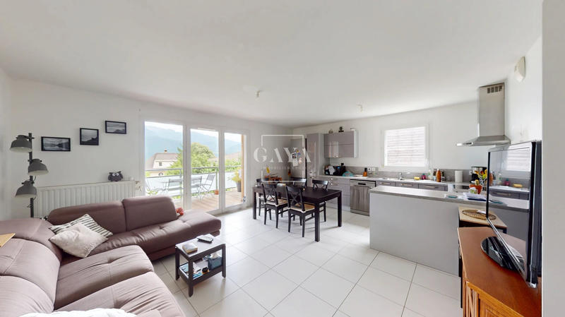 Appartement - 76 m² - 4 pièces