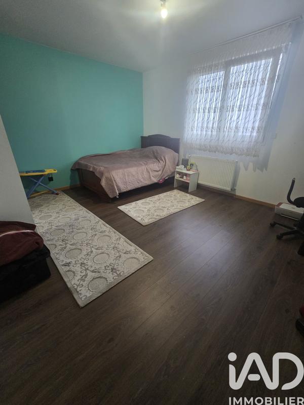 Maison - 220 m² - 7 pièces