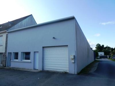 Local d'activité / Entrepôt - 260 m²