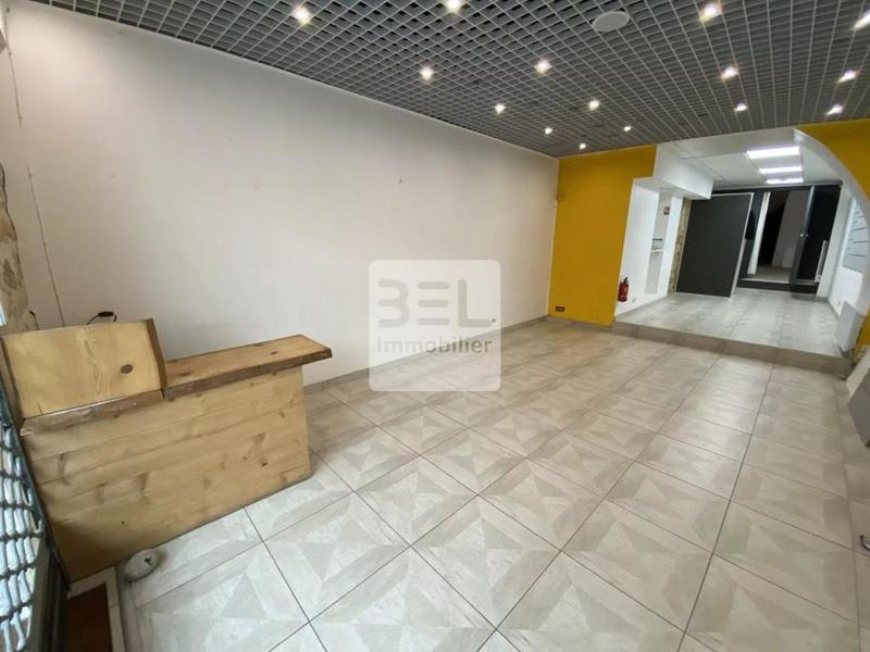 Local commercial - 91 m² - 4 pièces