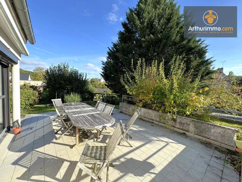 Maison - 265 m² - 12 pièces