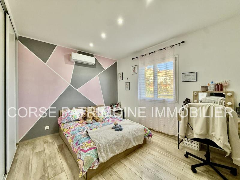 Maison - 124 m² - 6 pièces