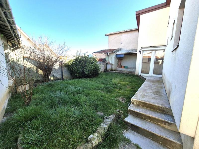 Maison - 75 m² - 4 pièces