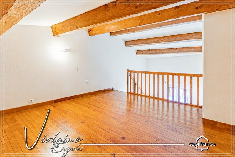 Maison de village - 217 m² - 7 pièces