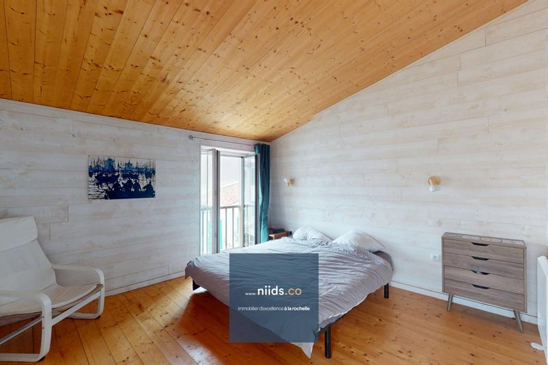 Maison - 137 m² - 6 pièces