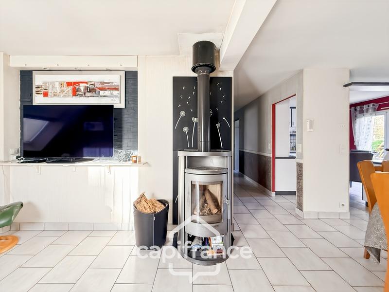 Maison - 98 m² - 5 pièces