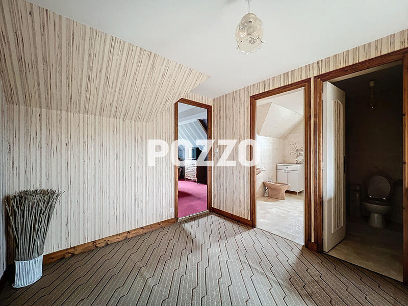 Maison - 160 m² - 7 pièces