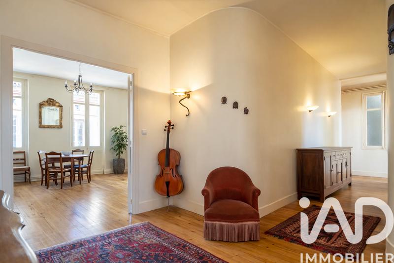 Appartement - 160 m² - 5 pièces