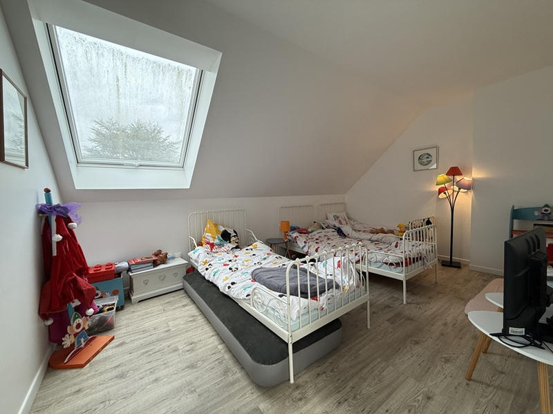 Maison - 200 m² - 6 pièces