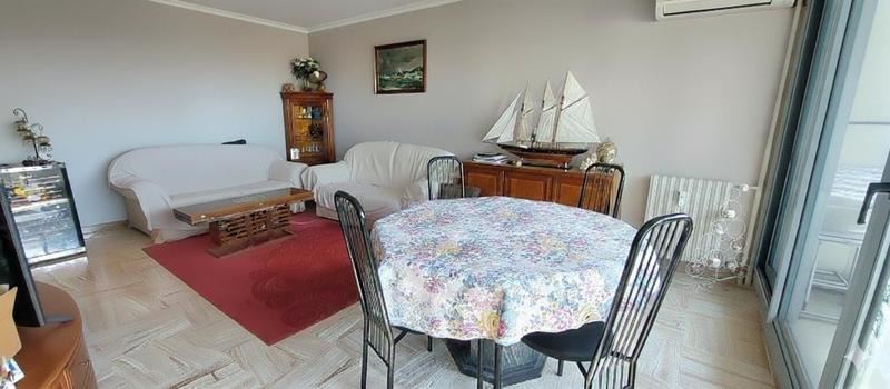 Appartement - 125 m² - 5 pièces