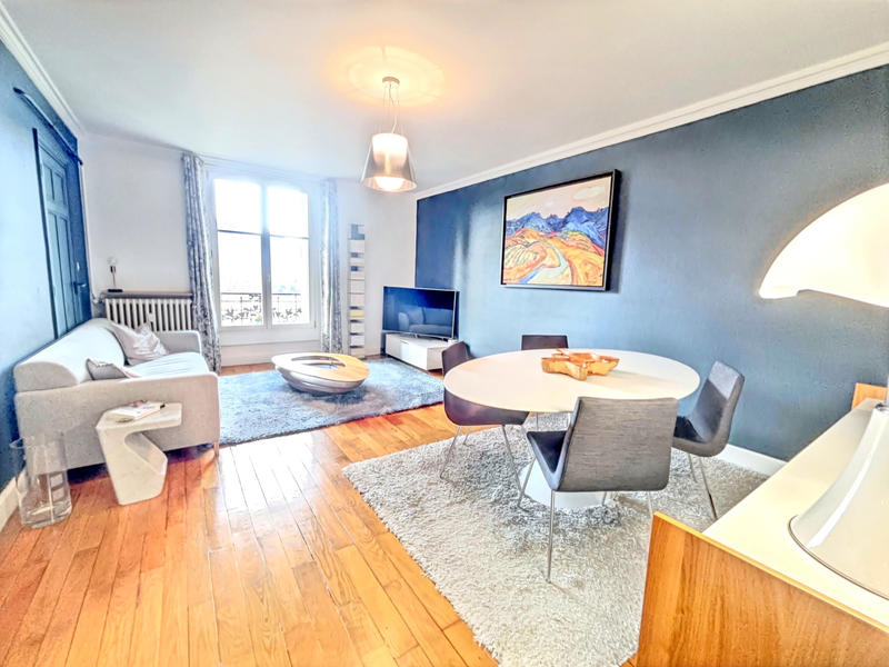 Appartement - 111 m² - 3 pièces