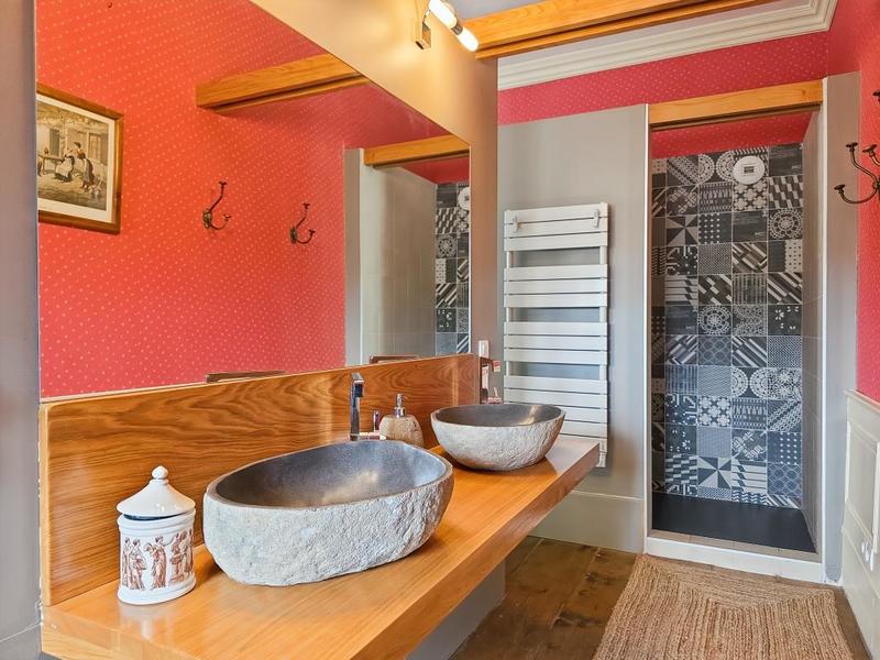 Maison de maîtres - 484 m² - 16 pièces