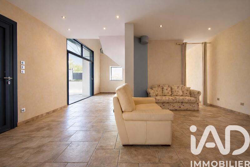 Maison - 150 m² - 4 pièces