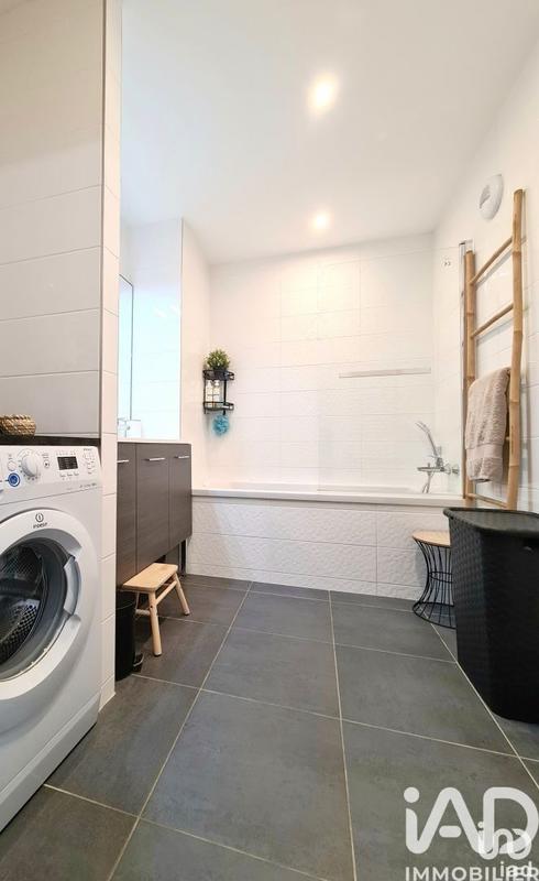 Appartement - 83 m² - 4 pièces