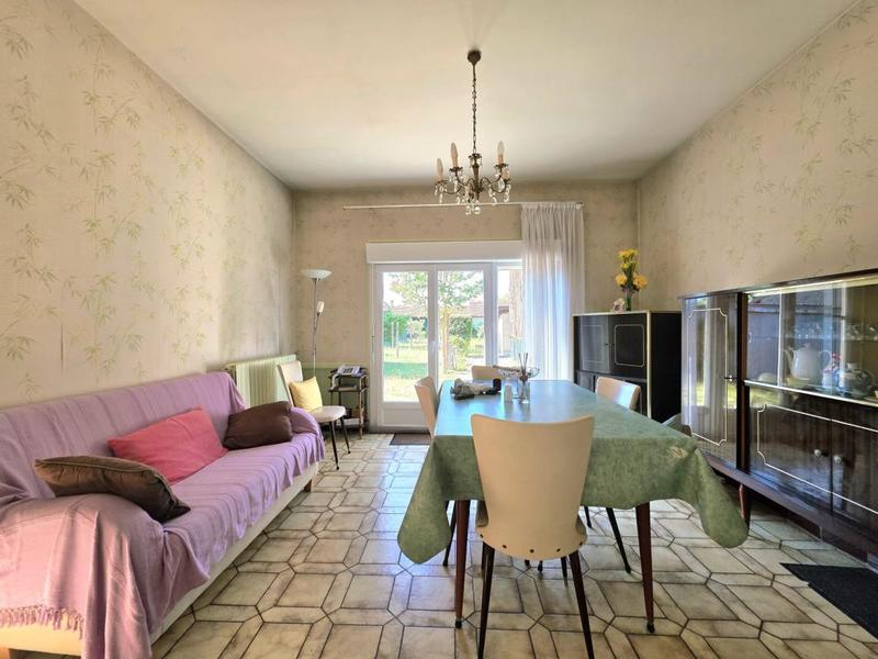 Maison traditionnelle - 149 m² - 6 pièces