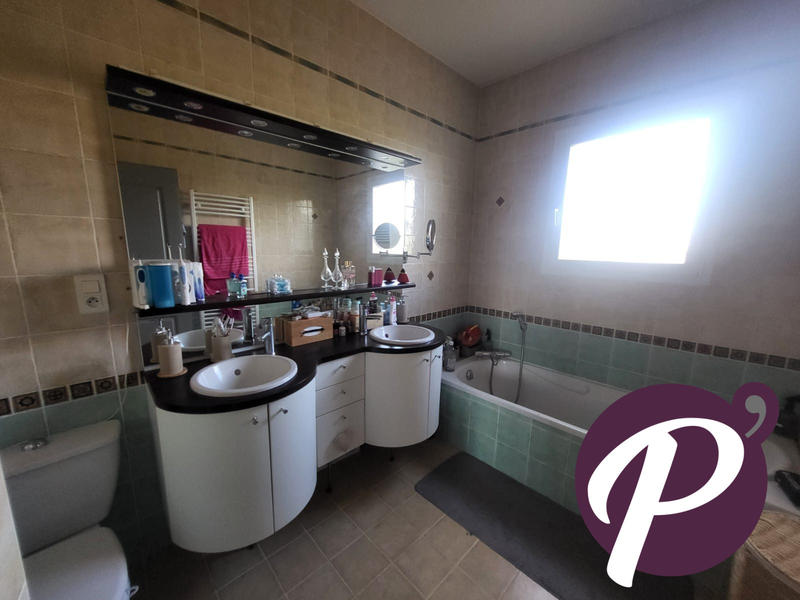 Maison - 147 m² - 5 pièces