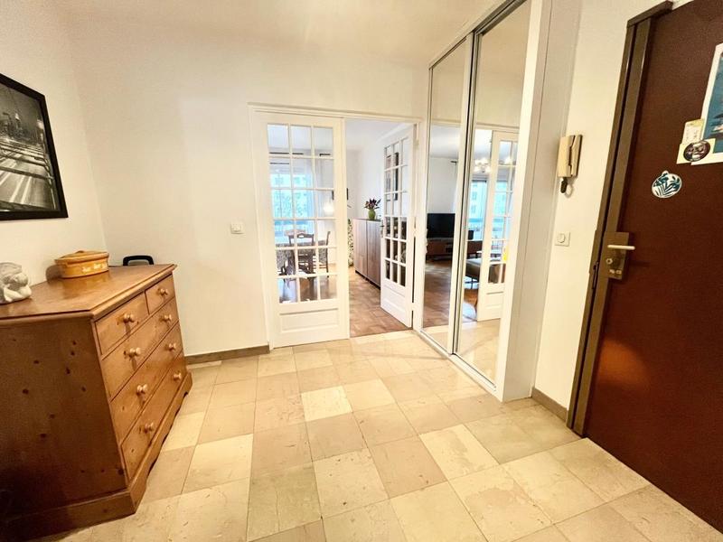 Appartement - 118 m² - 5 pièces