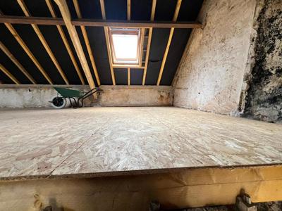 Maison - 130 m² - 2 pièces