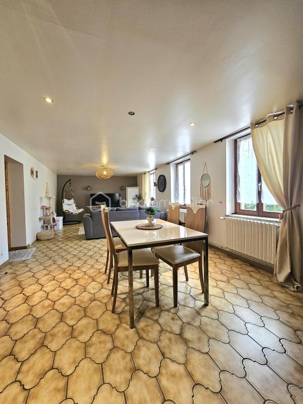 Maison de village - 118 m² - 6 pièces