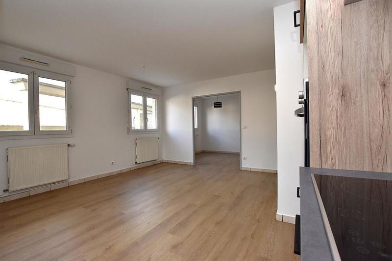 Appartement - 70 m² - 3 pièces
