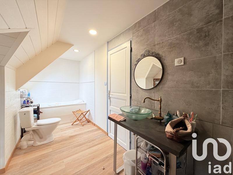 Maison - 182 m² - 6 pièces