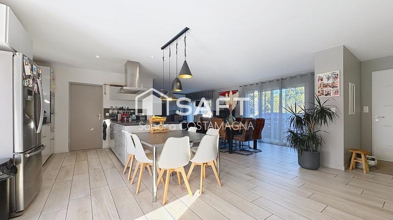 Maison - 125 m² - 4 pièces