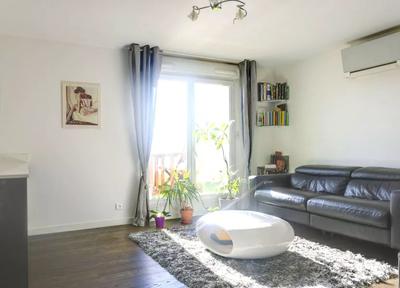 Appartement - 72 m² - 4 pièces