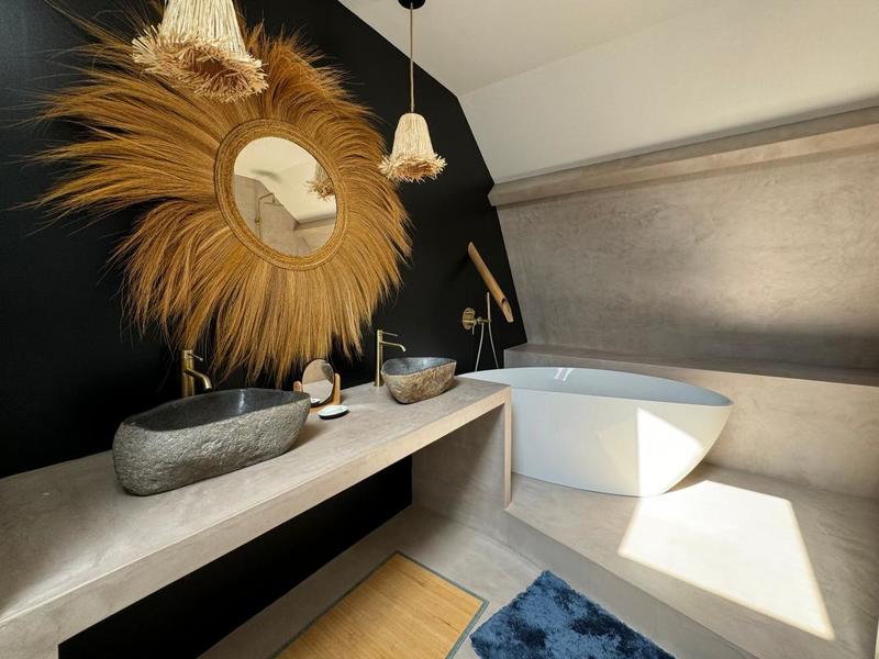 Maison - 180 m² - 4 pièces