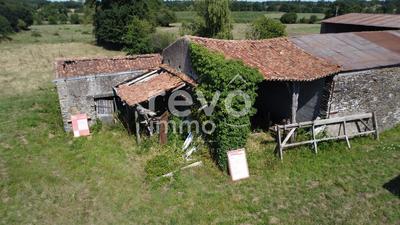 Maison ancienne - 176 m² - 6 pièces