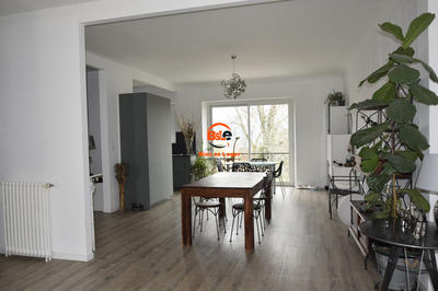 Maison - 182 m² - 6 pièces