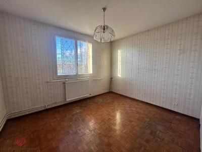 Maison - 77 m² - 5 pièces