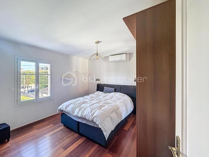 Maison - 158 m² - 7 pièces