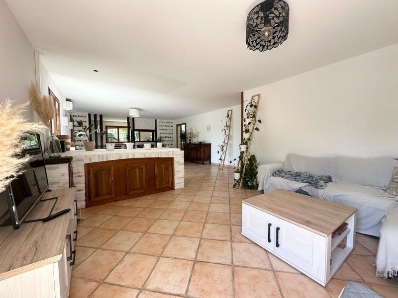 Maison - 148 m² - 5 pièces