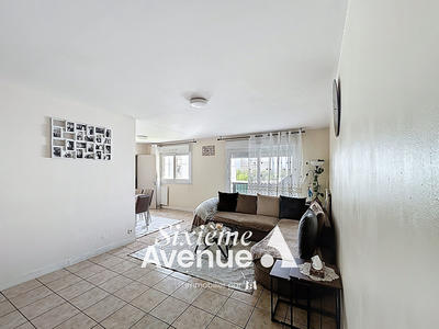 Appartement - 83 m² - 5 pièces