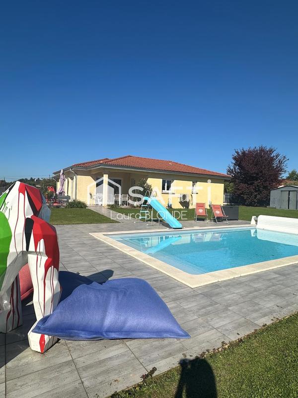 Maison - 130 m² - 5 pièces