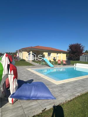 Maison - 130 m² - 5 pièces