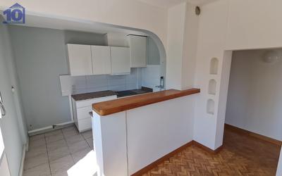 Appartement - 82 m² - 3 pièces