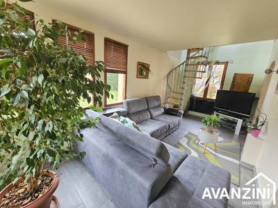 Maison contemporaine - 170 m² - 8 pièces