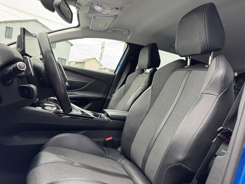 Peugeot 3008 1.5 Blue Hdi 130 Ch Bva Allure Pack Garantie Reprise Possible