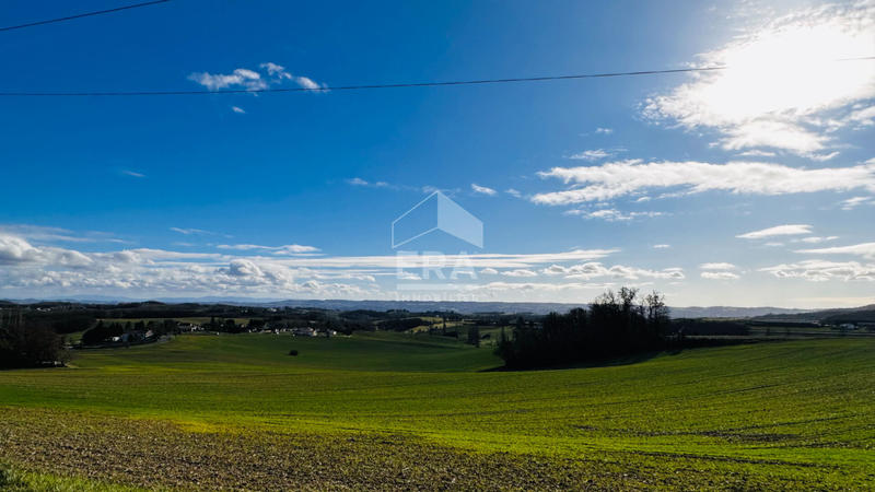 Maison - 198 m² - 6 pièces