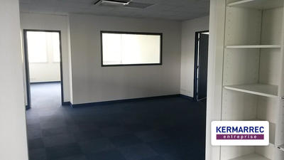 Bureau - 231 m²