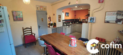 Maison - 196 m² - 8 pièces