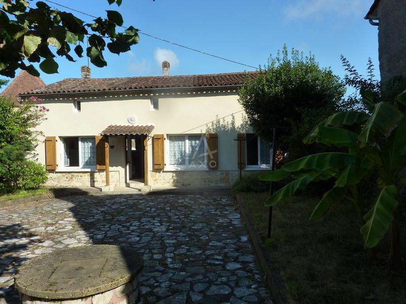 Maison - 90 m² - 3 pièces