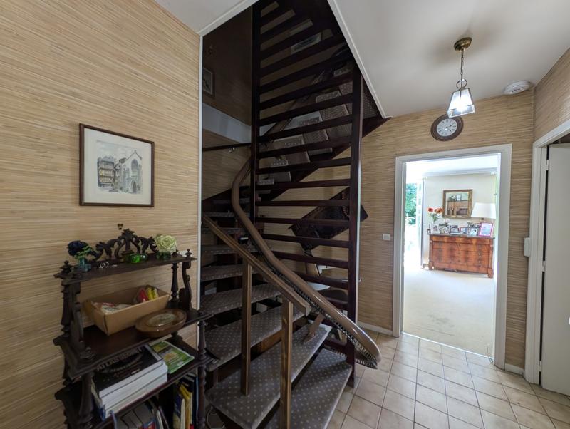 Maison - 146 m² - 7 pièces