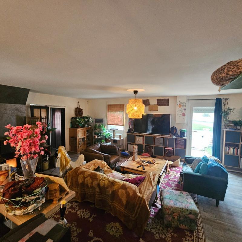 Maison - 145 m² - 5 pièces