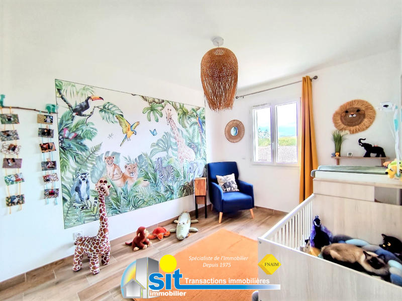 Maison - 105 m² - 5 pièces